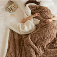 Oak & Coral | Cozy Sherpa Blanket with Textured Design