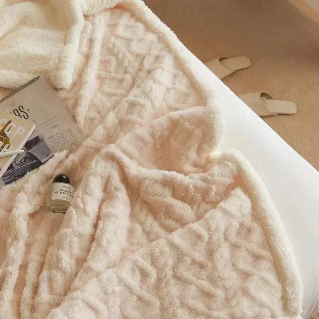 Oak & Coral | Cozy Sherpa Blanket with Textured Design