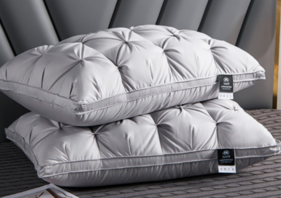 Oak & Coral | Goose Down Pillow with Knotted Design for Comfort
