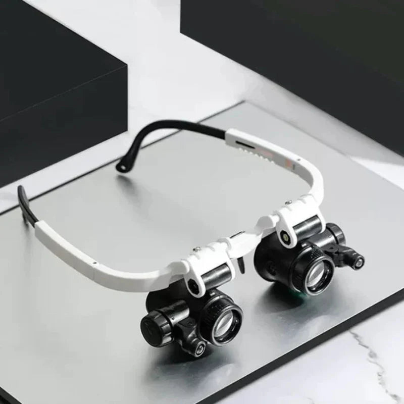 Oak & Coral | Magnifying Glass Glasses with LED Lighting