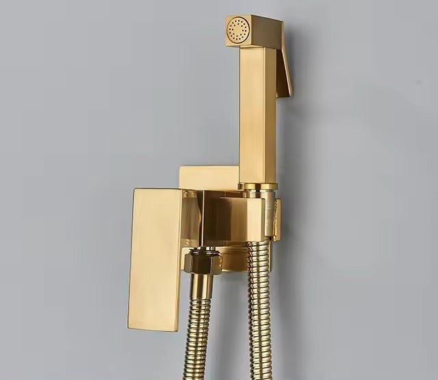 Oak & Coral | Matte Black Bidet Shower Faucet in Solid Brass, Hygienic Shower, Hot-Cold Mixing Valve, Toilet Faucet for Muslim Use