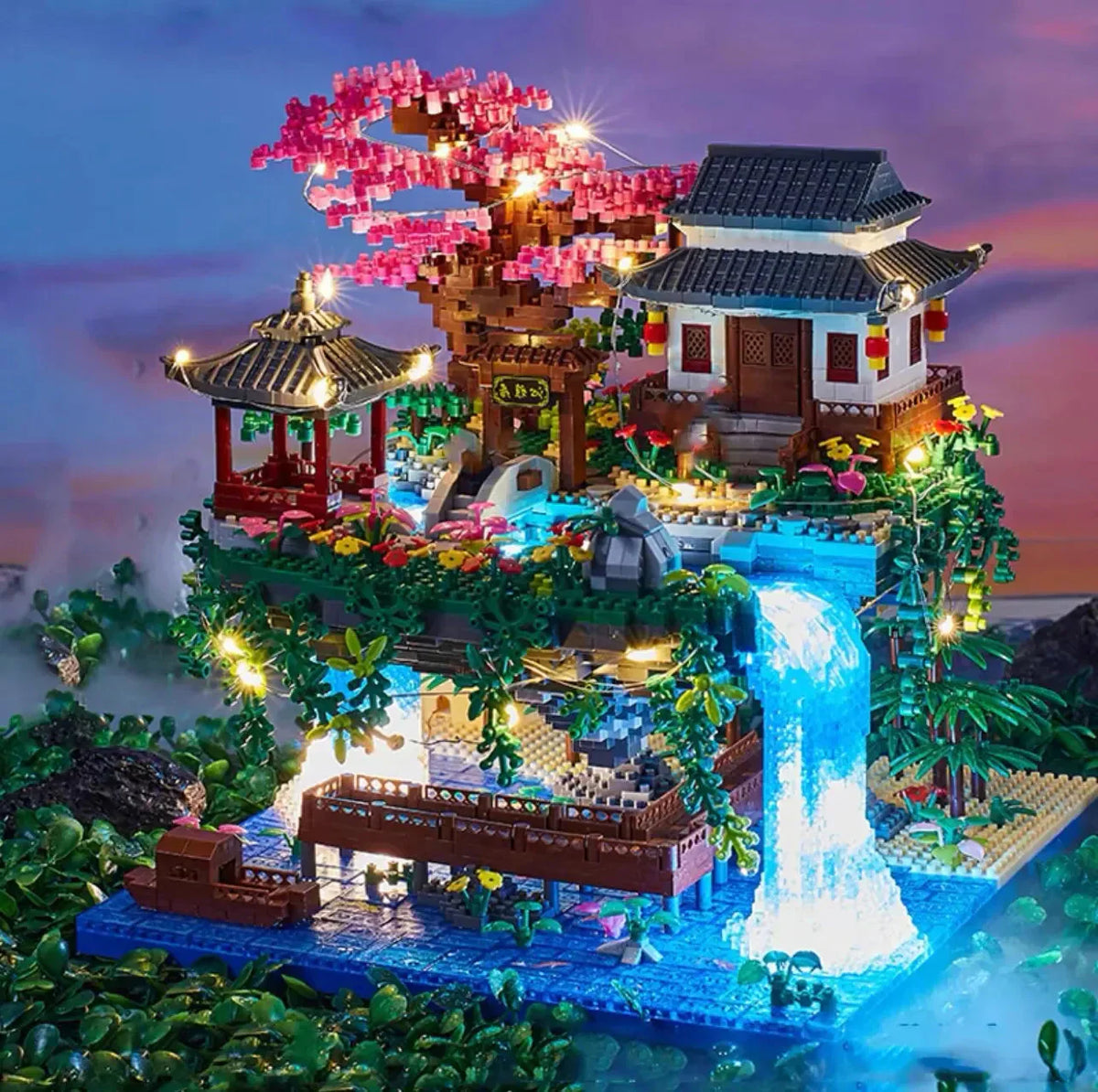 Oak & Coral | Mini Building Set 3320 Pieces with Waterfall Light