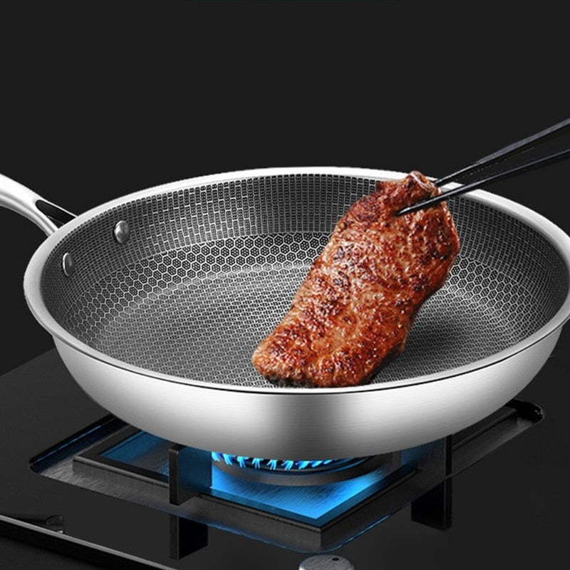 Oak & Coral | Non-Stick Honeycomb Frying Pan