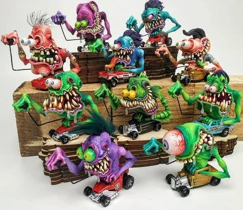 Oak & Coral | Rat Fink Collectible Model Toy Halloween Decoration