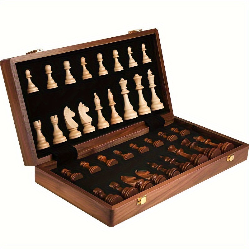 Oak & Coral | RoyalWood Luxury Chess Set – Solid Wood Chessboard with Finely Detailed Pieces