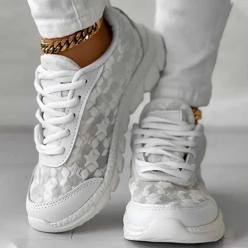 Oak & Coral - The Luxurious Orthopedic Sneakers for Women