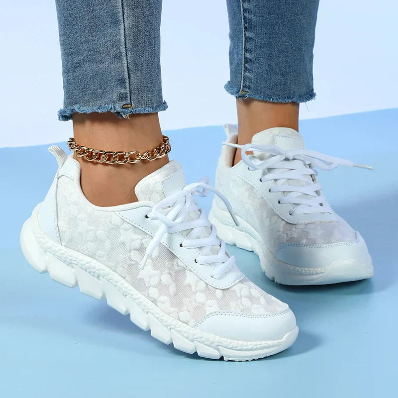 Oak & Coral - The Luxurious Orthopedic Sneakers for Women