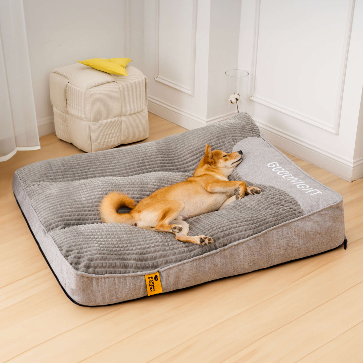 Oak & Coral | Thick scratch-resistant spine protection dog bed