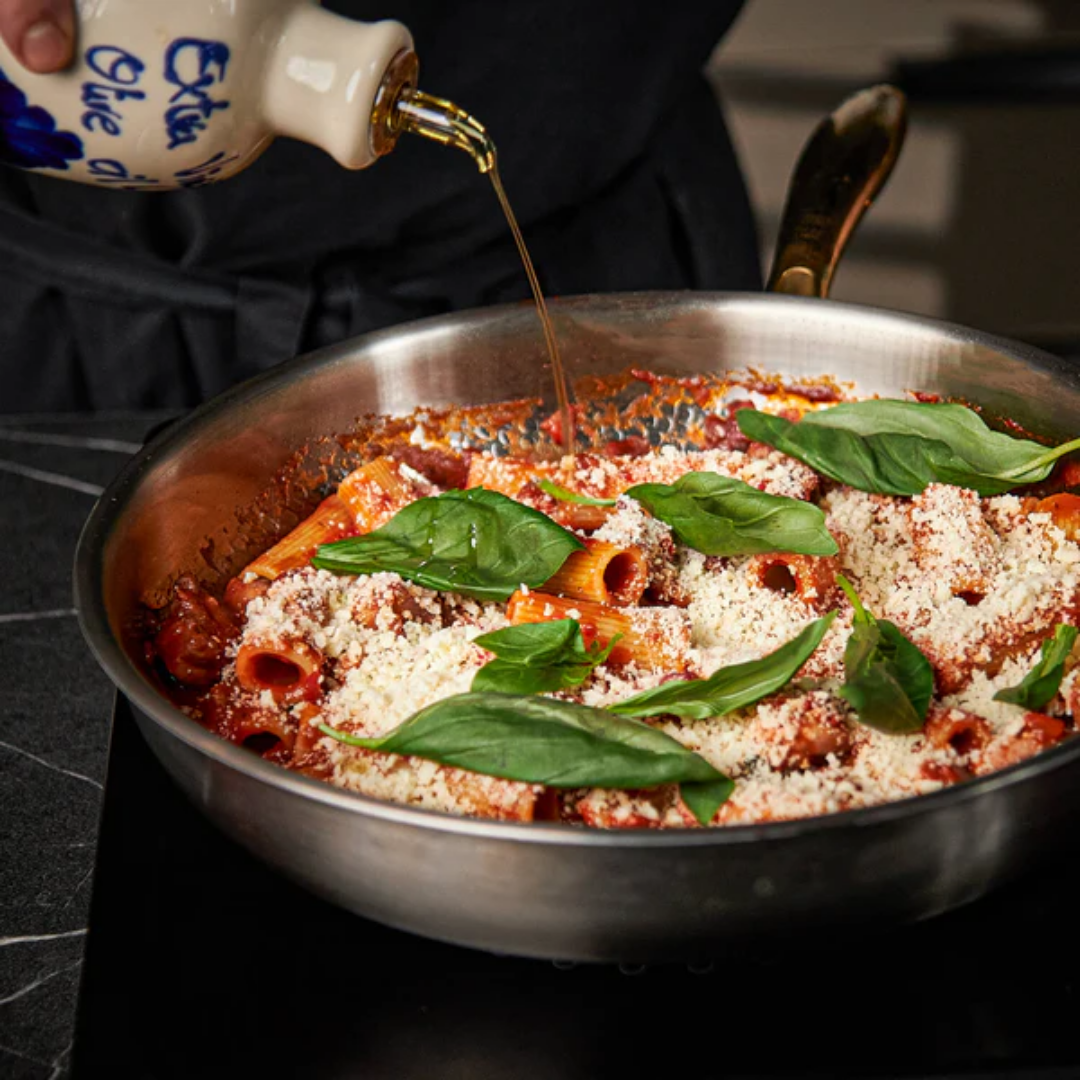 Oak & Coral | Titanium Frying Pan | Non-Toxic, Naturally Non-Stick & Ideal for Healthy Cooking