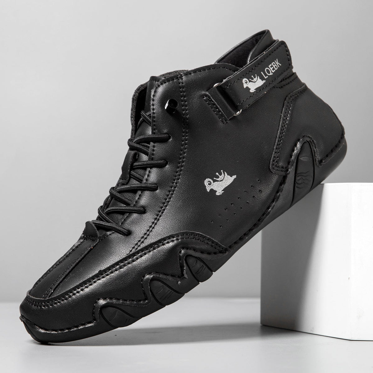 Oak & Coral | Unisex Barefoot High-Top Walking Shoes