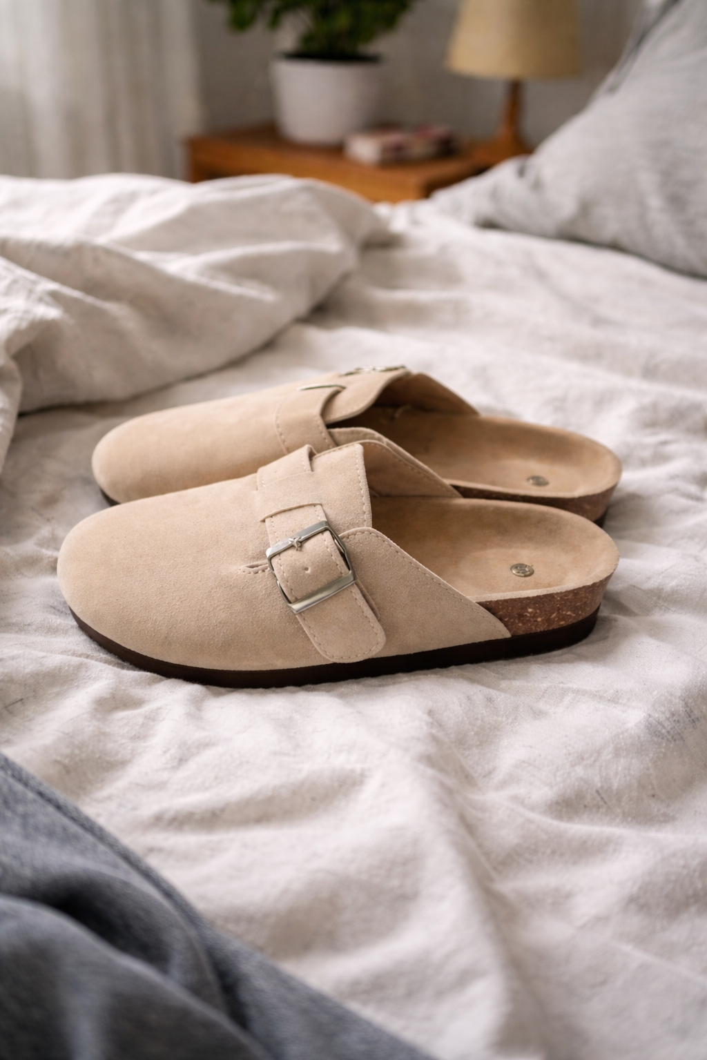 Oak & Coral Women's Clogs Buckle Design Slippers