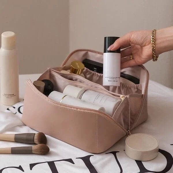 Oak & Coral | Women's Cosmetic Bag with Compartments