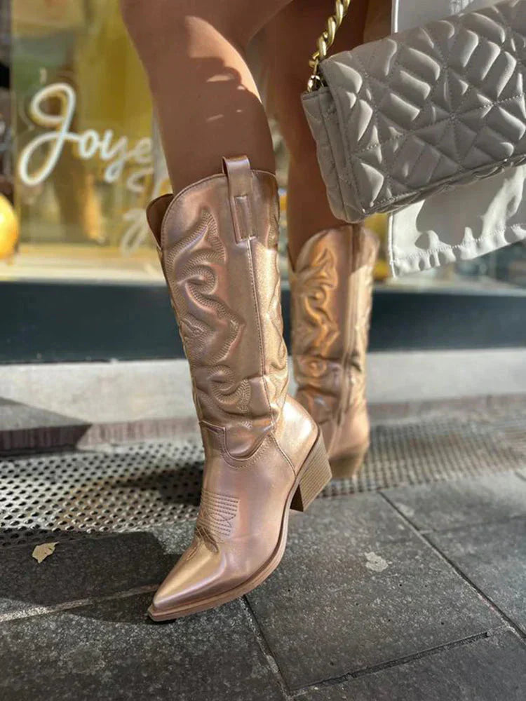 Oak & Coral | Women's Embroidered Cowboy Boots