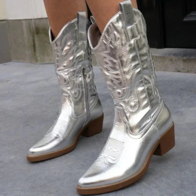 Oak & Coral | Women's Embroidered Cowboy Boots
