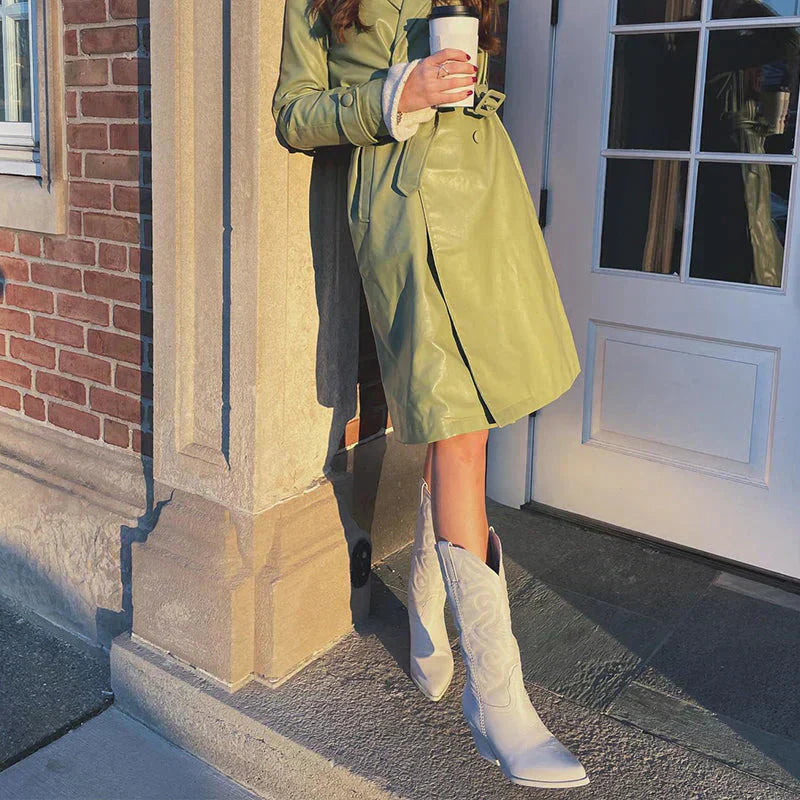 Oak & Coral | Women's Embroidered Cowboy Boots