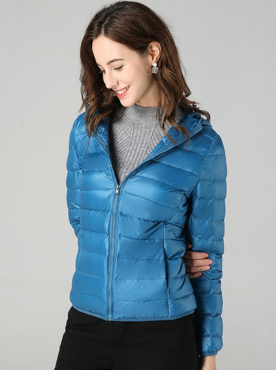 Oak & Coral | Women's Lightweight Hooded Down Jacket