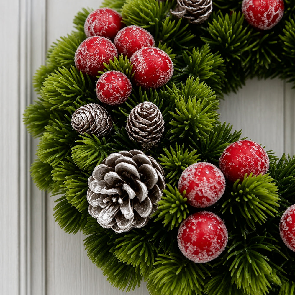 Christmas Wreath 33 cm – Red Berries, Pine Cones and Bow