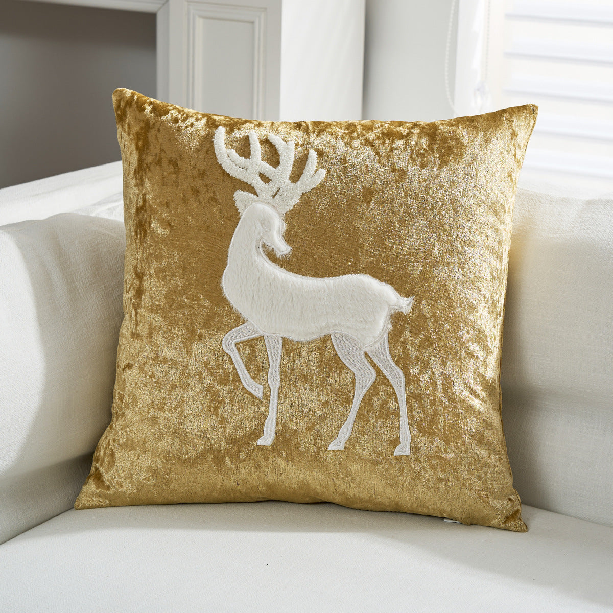 Decorative Velvet Throw Pillow with Appliqué Reindeer Motif