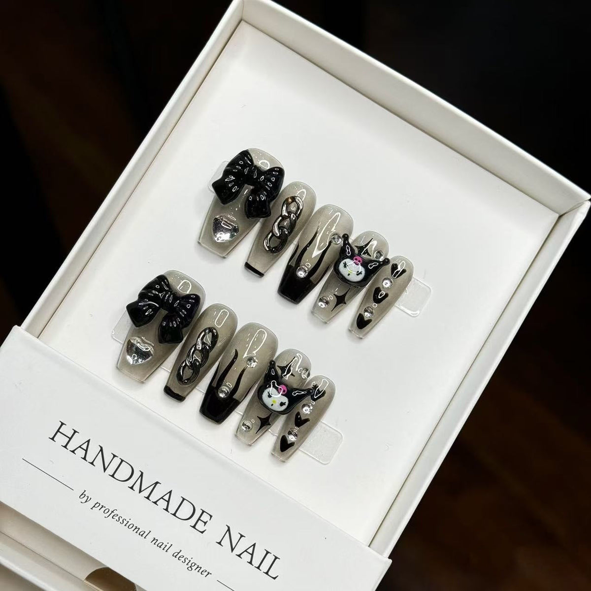 Handmade Decorative Press-On Nail Set with Bow and Cat Accents